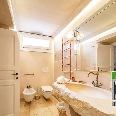 Corte Dei Granai Meeting & Spa - Raro Rooms Collection Maglie Exterior photo
